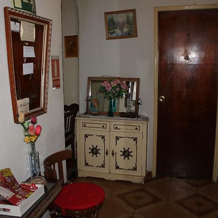 Hostal Xucar Madri Exterior foto